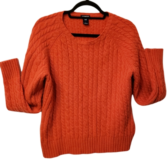 GAP Sweaters - Gap Cableknit Wool Sz Large Orange